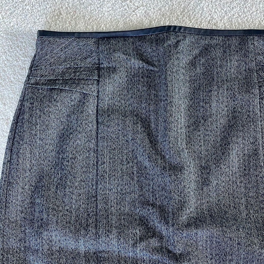 8 Express Gray Skirt